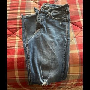 BRAND NEW Old Navy Rockstar jeans